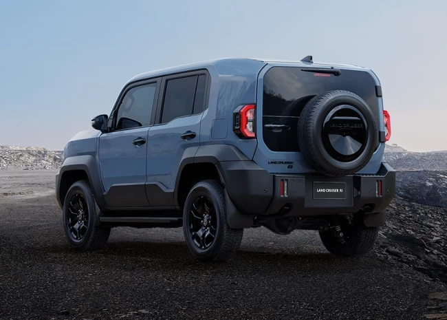 Toyota Land Cruiser FJ